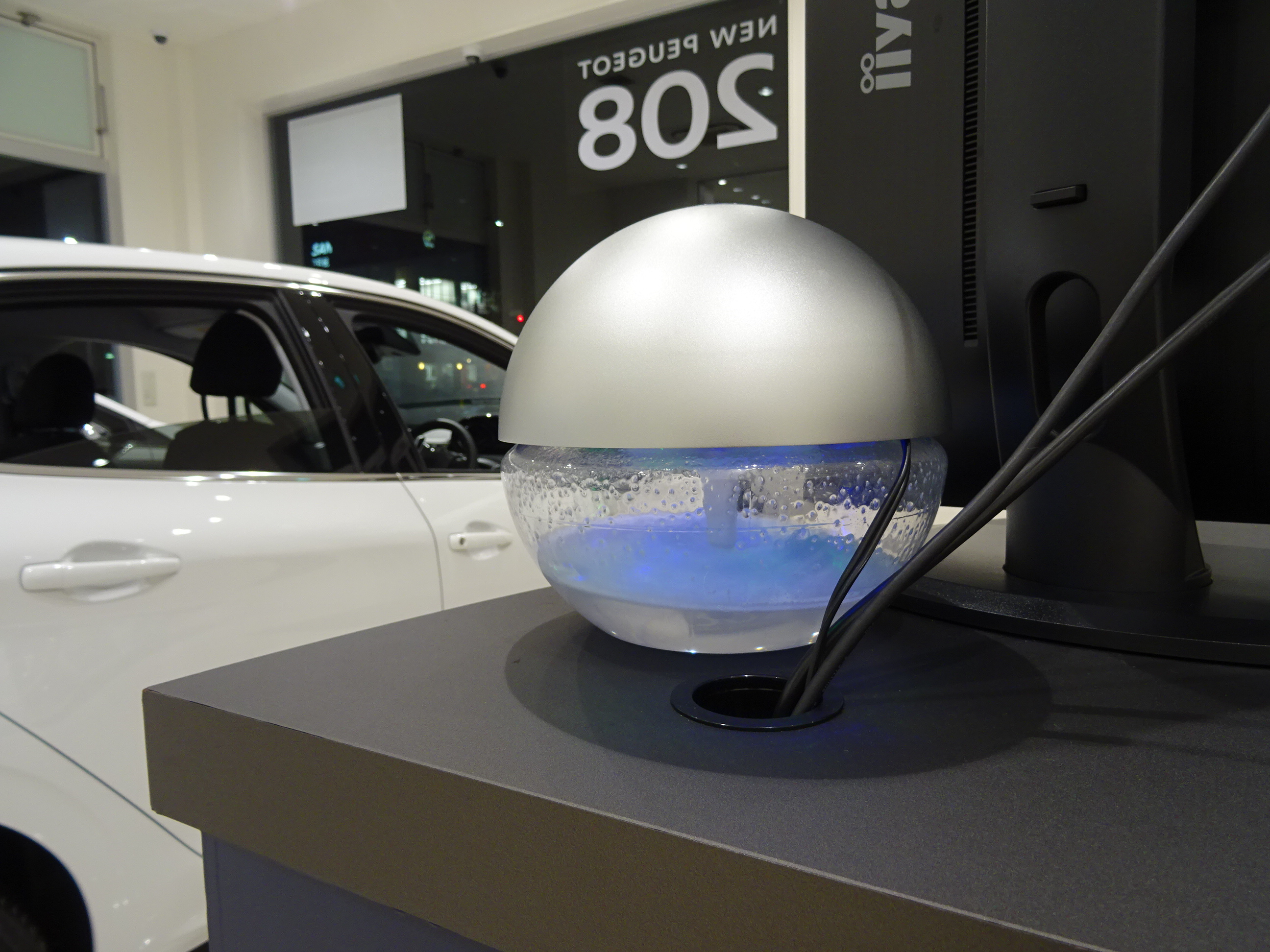 アロマディフューザー