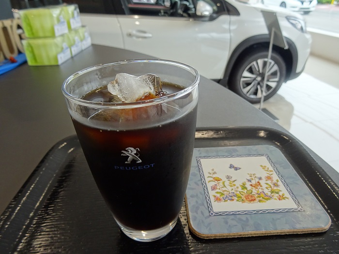 営業しております！