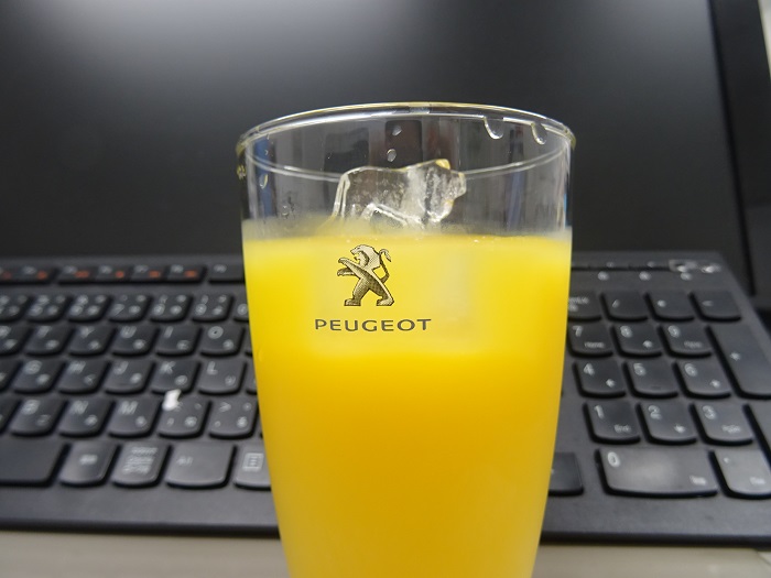 営業しております！