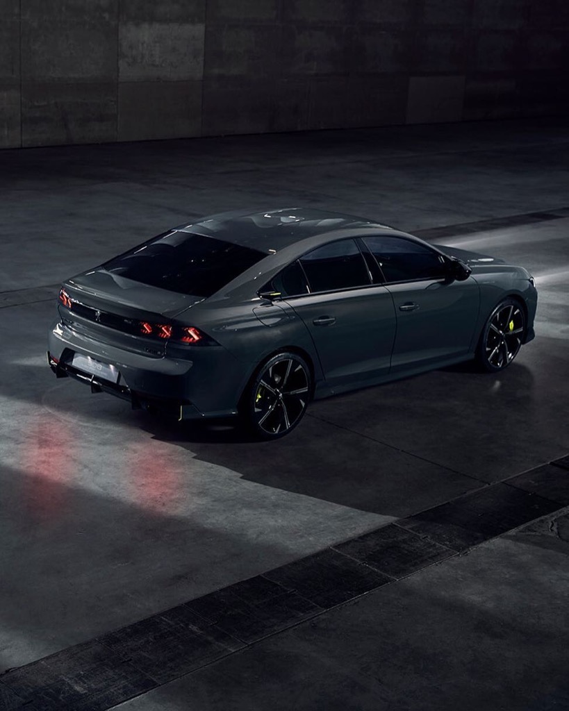 本日は定休日です