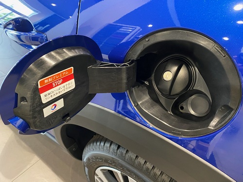 それぞれのガソリンタンク