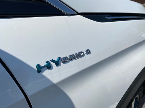 NEW3008 HYBRID ご試乗可能です！