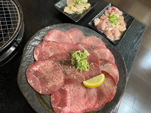 ショールーム近くのごはん屋さん⑬