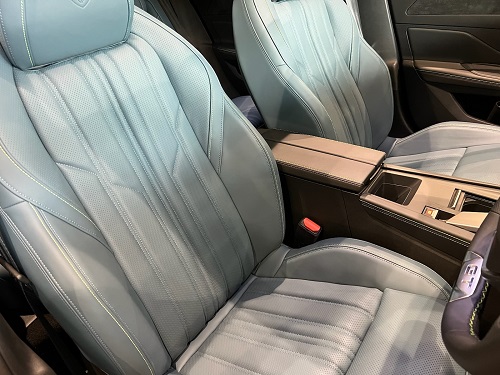 308GT BlueHDI Blue Nappa Edition ★☆