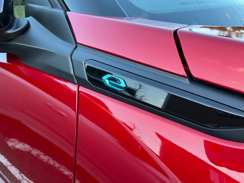 プジョーのEV／PHEVはいかがでしょうか🔌