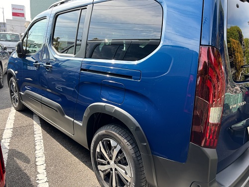 認定中古車あります★RIFTER LONG