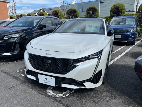 高年式走行距離極少車あります★308SW