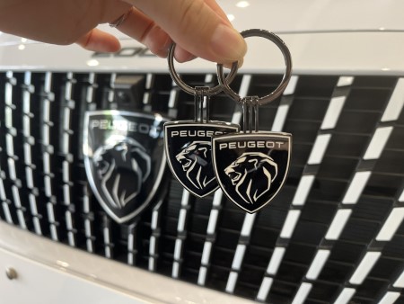 エンブレムキーホルダー