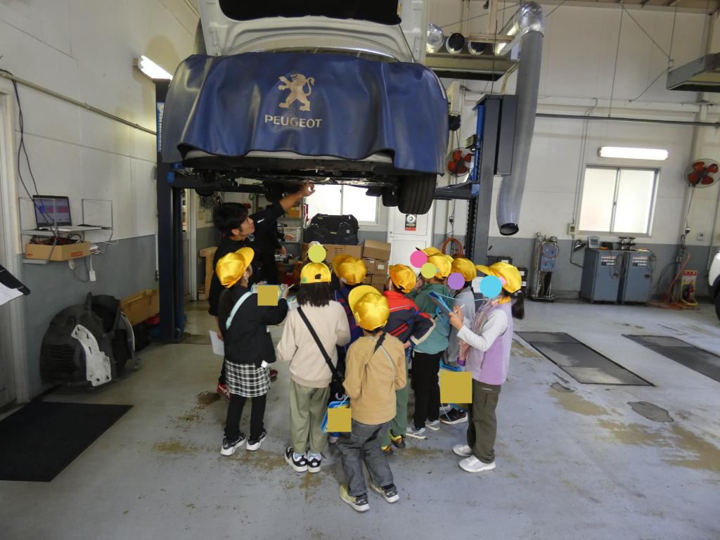 地域の小学生の皆さんが見学に来てくださいました♪
