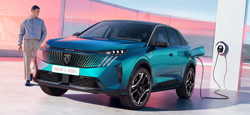 3008からEVがデビューしました！！