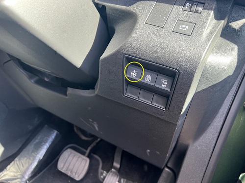 冬場に嬉しいハンドルヒーター