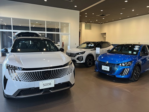 展示車入れ替え～NEW5008～