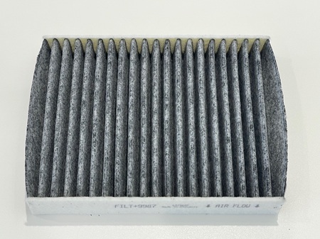 エアコンフィルター交換のおすすめ