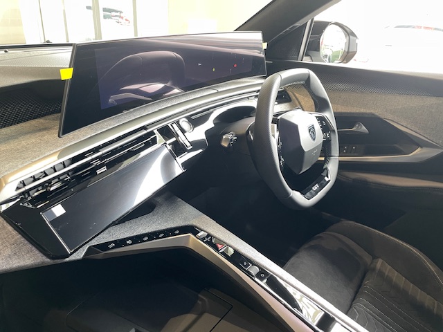 5008｜上質で先進的なコックピット