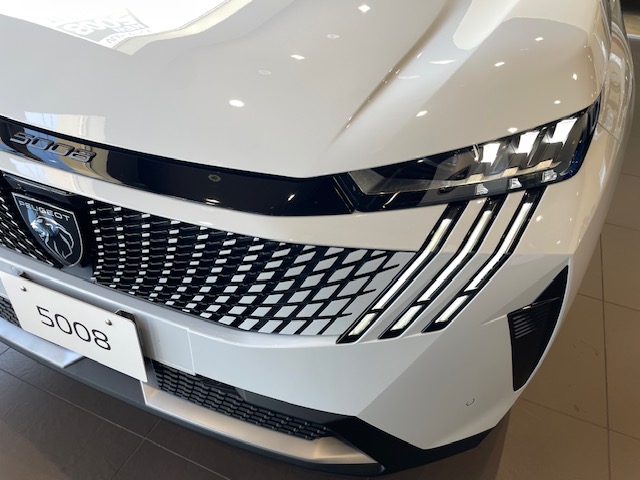 5008｜超薄型ヘッドライト