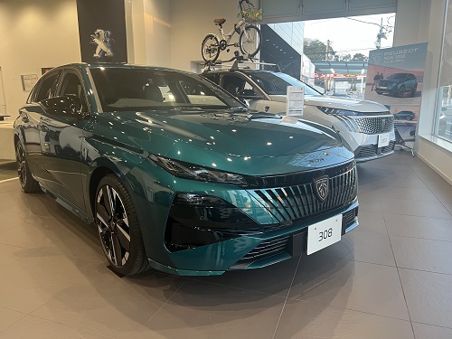 展示車入れ替え～NEW308FL～