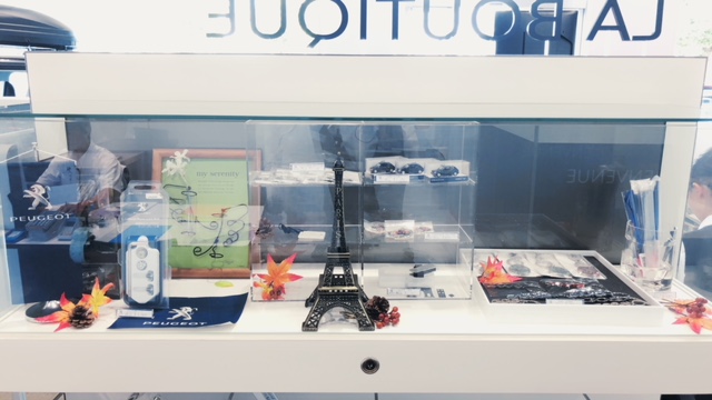 ブティック模様替え