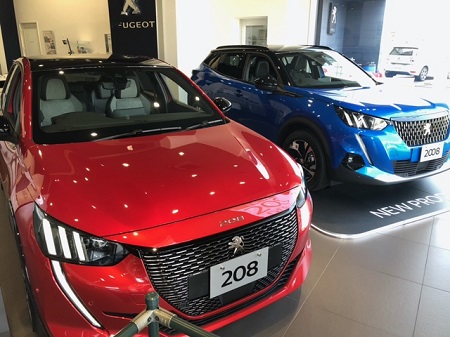 現在の展示車🚘