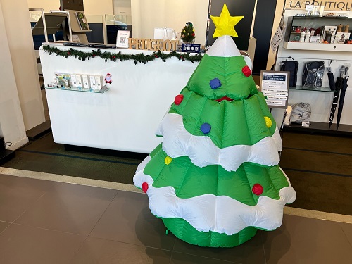 ショールームがクリスマス仕様です🎄