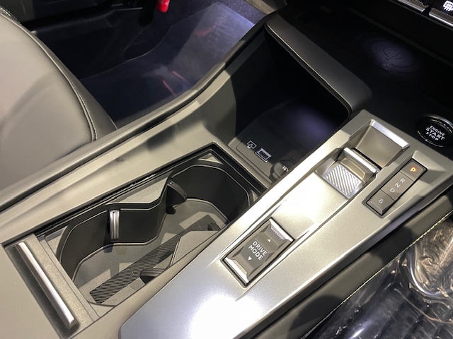 308｜センターコンソール